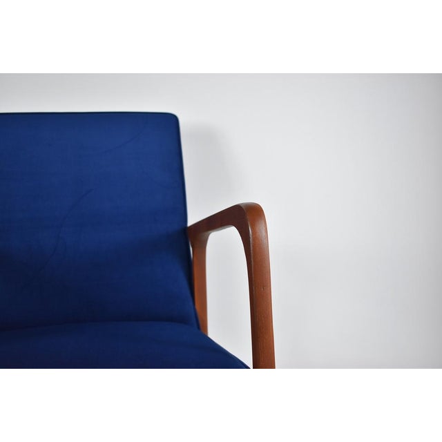 Armchair Model 04-B in Blue Velvet, 1960 For Sale - Image 10 of 14