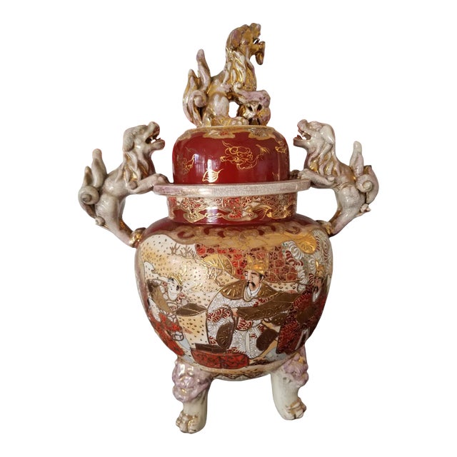 Antique Japanese Satsuma Covered Urn With Foo Dog Handles and Open-Mouth Foo Dog Lid For Sale