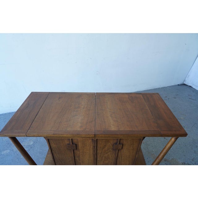 1960s Bert England Brutalist Forward Trend Drop-Leaf Bar Cart / Serving Cabinet For Sale - Image 9 of 15