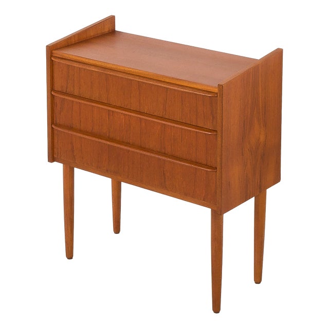 Small Danish Dresser in Teak, 1960s For Sale
