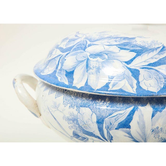 Late 19th Century Late 19th Century Traditional Creil-Montereau Blue and White Faience Transferware Covered Tureen For Sale - Image 5 of 11