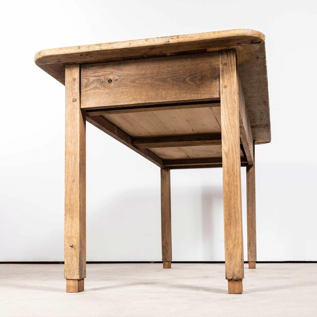 Vintage French Farmhouse Table in Scrubbed Pine, 1950s For Sale - Image 10 of 15