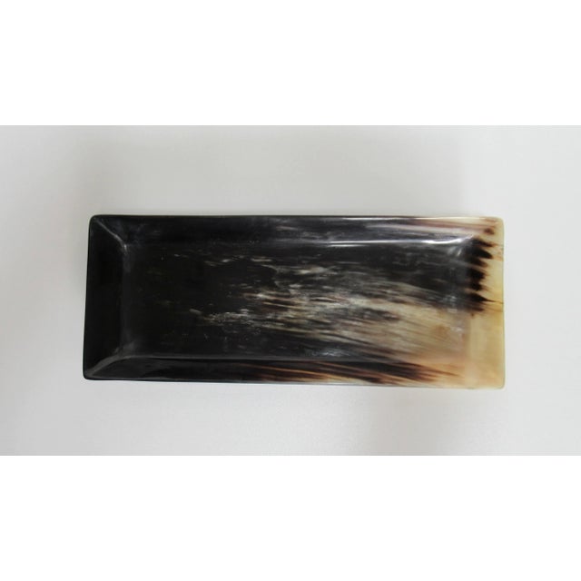 1970s Hand-Honed & Carved Rectangular-Shaped Horn Display Dish or Catchall Bowl For Sale - Image 5 of 7