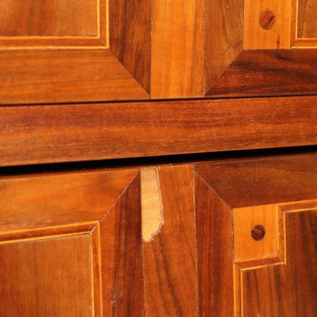 Chest of Drawers in Mahogany For Sale - Image 4 of 9