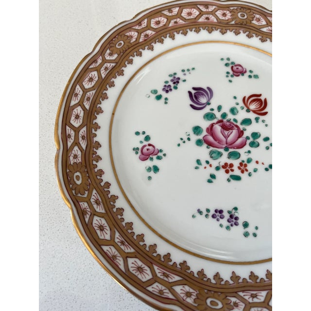 Chinese 1920s Samson Chinese Export Style Floral Plate With Gold Trim For Sale - Image 3 of 9