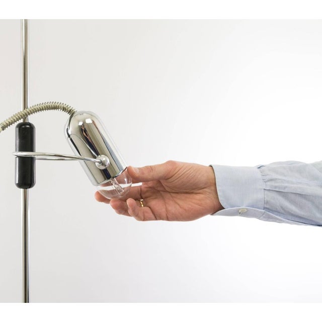 Silver Chrome Floor Lamp by Francesco Fois for Reggiani, 1960s For Sale - Image 8 of 9