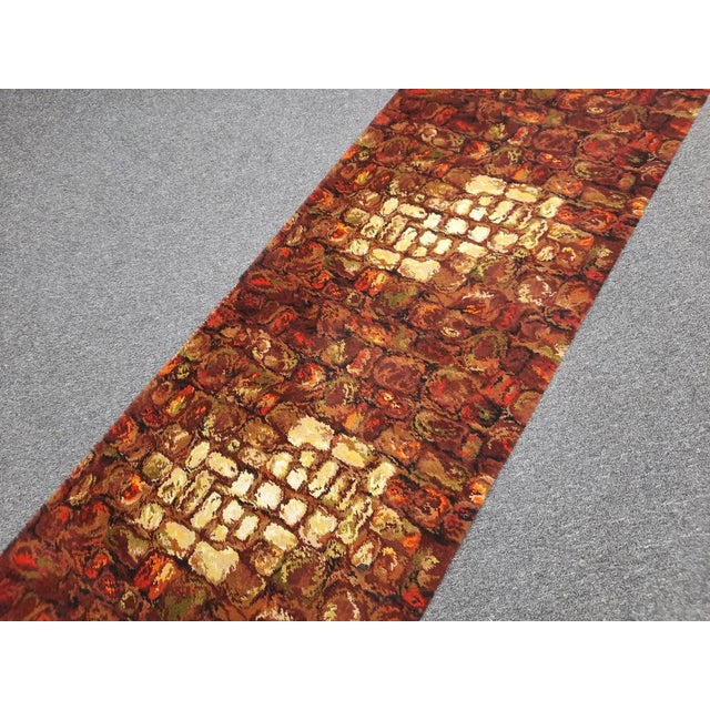 Mid-Century Modern English Flower Power Rug, 1970s For Sale - Image 3 of 13