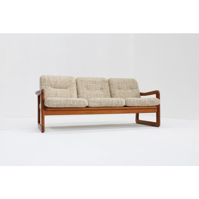 Vintage Mid century 3 seater sofa in solid teak wood by the Danish Holstebro MöbelFabrik 1960s. Beautiful curved shapes...