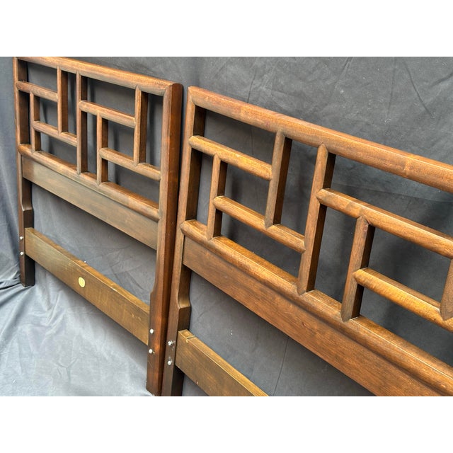 Late 20th Century Pair of Twin Headboards by Baker Furniture Chinese Chippendale Fretwork For Sale - Image 9 of 11