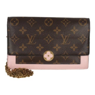 Rose Ballerine Monogram Canvas Flore Chain Wallet For Sale