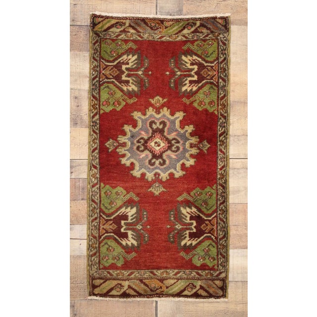 Red Vintage Turkish Yastik Rug - 01'09 X 03'04 For Sale - Image 8 of 8