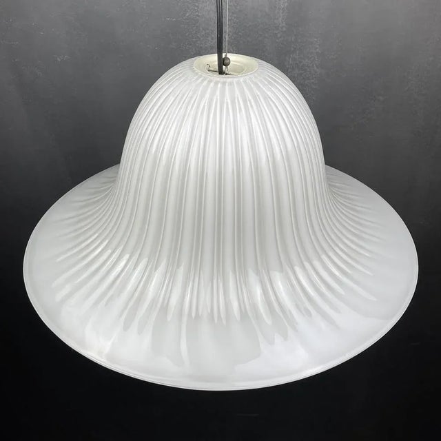 Mid-Century Modern Vintage Murano Glass Tulip Pendant Lamp, Italy, 1970s For Sale - Image 3 of 13