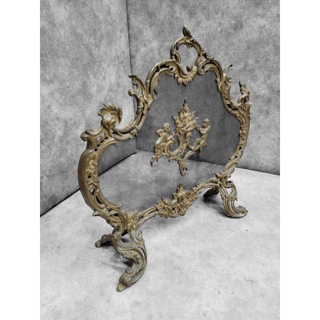 French Antique Louis Style French Brass Cherub and Floral Free Standing Fire Screen For Sale - Image 3 of 10