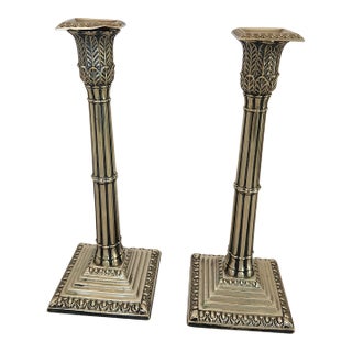 Late-Georgian Silverplated English Candlesticks Pair by Hawsworth, Eyre & Co. Sheffield For Sale