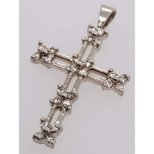 14 Karat White Gold Cross Pendant With Diamonds 0.25 Total Diamond Weight For Sale - Image 4 of 5