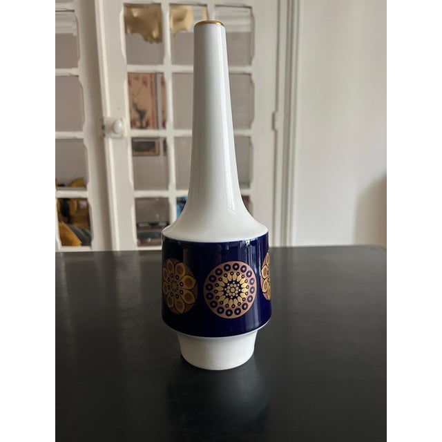 Porcelain vase from the 1950s/60s produced by Heinrich, Bavaria This piece has an attribution mark, I am sure that it is...