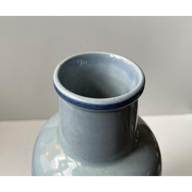 Blue Midcentury Modern Blue Ceramic Floor Vase by Gerd Hiort Petersen for Søholm, 1970s For Sale - Image 8 of 9