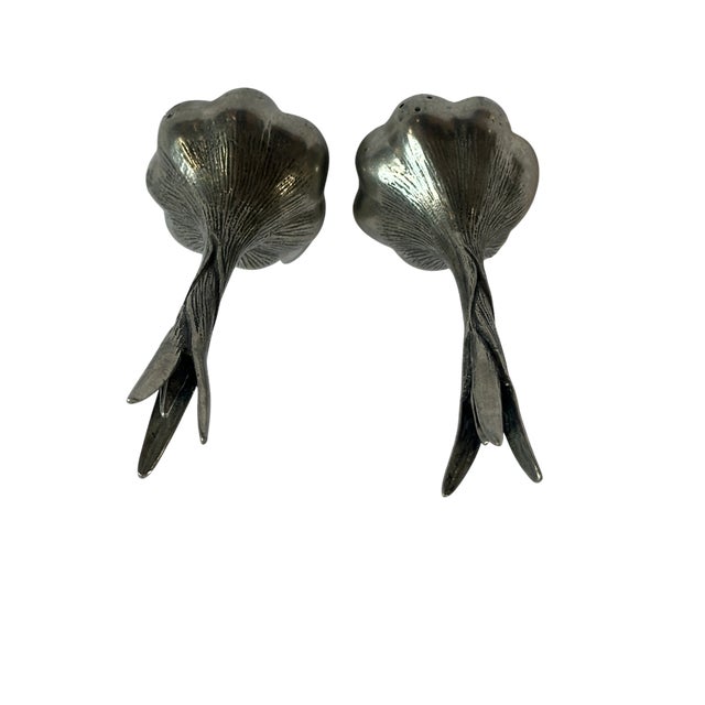 Silver Vintage Silver Plate Garlic Bulb Salt & Pepper Shakers – A Pair For Sale - Image 8 of 9