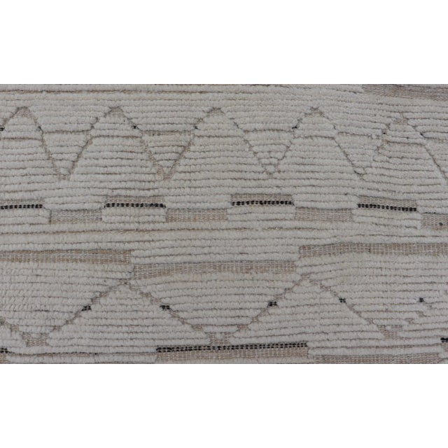Mid 20th Century Large Modern Rug in Muted Off White. Light Brown With Minimalist Design For Sale - Image 10 of 12