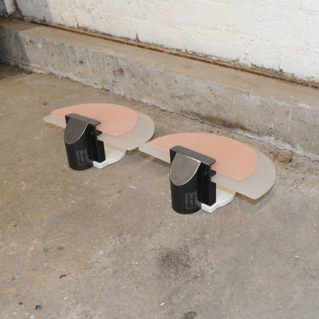 Pink Diva Wall Lights from Arteluce, Italy, 1980s, Set of 2 For Sale - Image 3 of 10