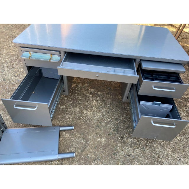Metal 1970s Steelcase Vintage Mid Century Modern Executive Desk With Return - Set of 2 For Sale - Image 7 of 13