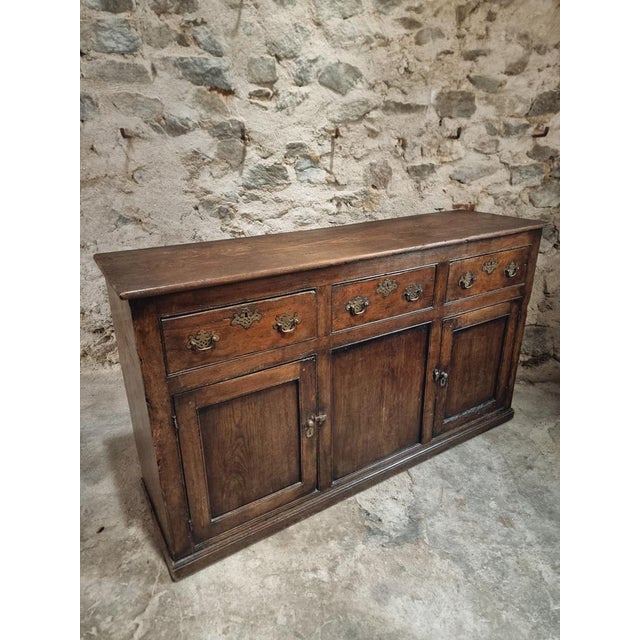Georgian Chestnut Dresser or Sideboard, 18th Century For Sale - Image 16 of 17