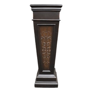 Contemporary Tapered Pedestal With Raised Panel Detail For Sale
