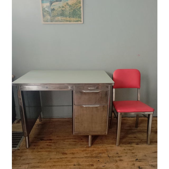 1960s Refurbished Polished Steel Tanker Desk/ General Fireproofing Co For Sale - Image 9 of 9