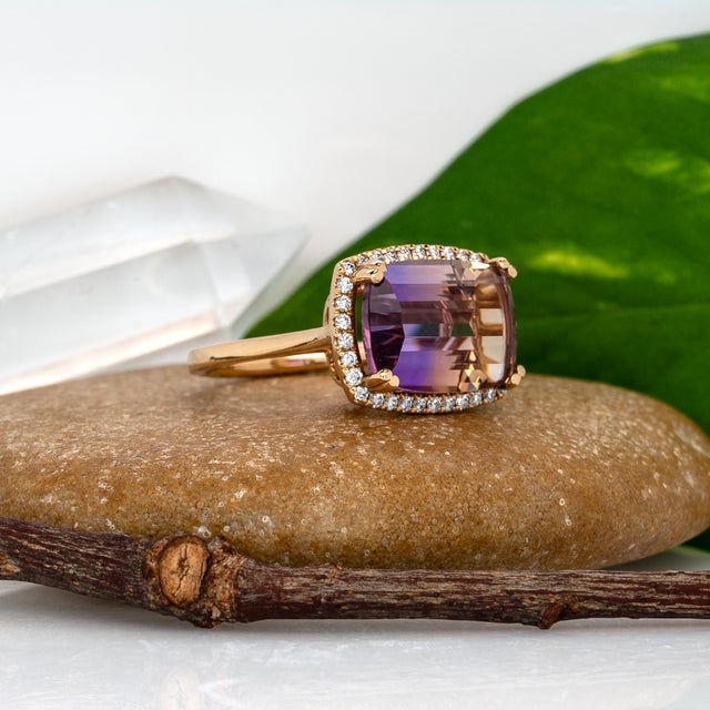 6.38ct, 14x10mm Ametrine Ring With Earth Mined Diamonds in Solid 14k Gold, Size 6.75 For Sale In Columbus - Image 6 of 13