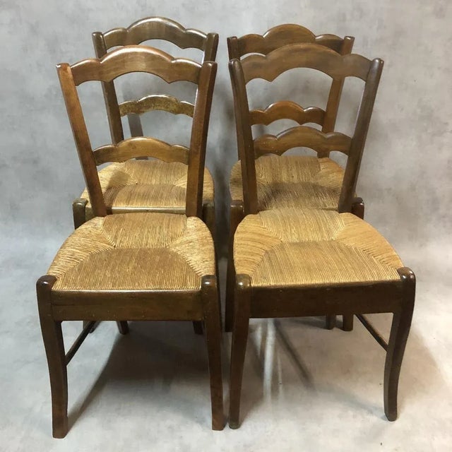 Set of 4 old Louis Philippe chairs mulched.