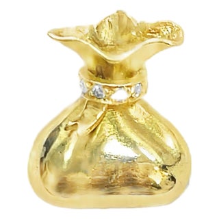 18k Yellow Gold Vintage Money Bag Charm For Sale