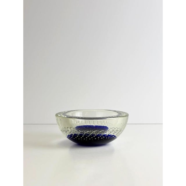 Murano Sommerso Glass Bowl in Blue Bullicante by Galliano Ferro, 1960s For Sale - Image 6 of 11