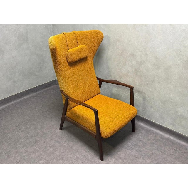 Wingback Chair by Sedláček & Vyčítal for Dřevotvar, Czechoslovakia, 1960s For Sale - Image 4 of 18