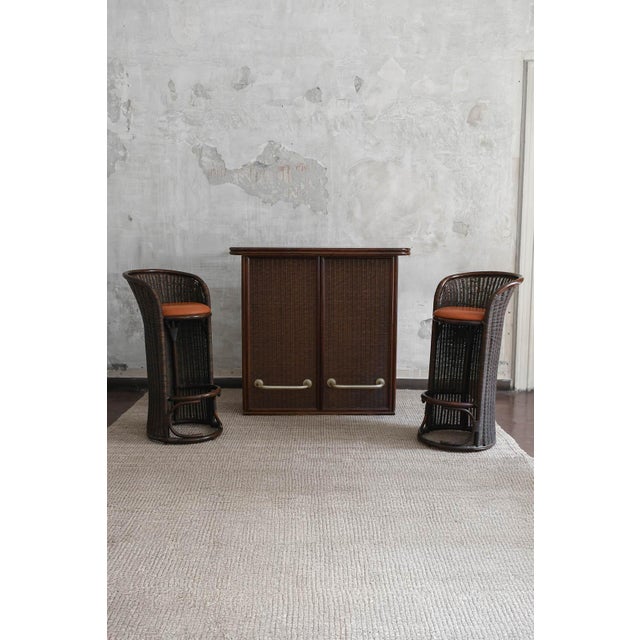 Bamboo, Wood, and Wicker Bar Cabinet and Stools with Leather Upholstered Seats, Italy, 1970s, Set of 3 For Sale - Image 11 of 11