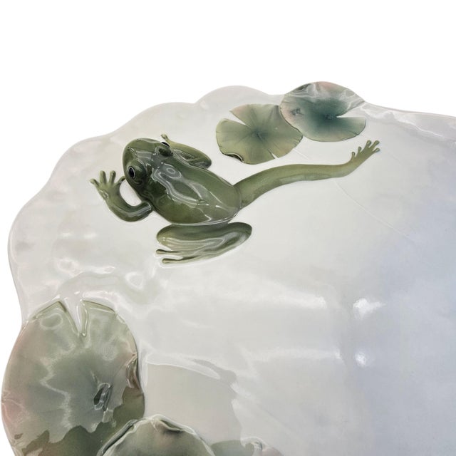 Ceramic Late 20th Century Franz Porcelain Amphibia Xpi-690 Sculpted Frog and Lily Pad Platter For Sale - Image 7 of 11