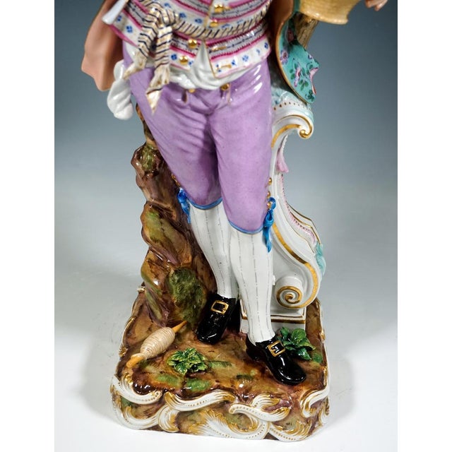 Large Gardener Figurines attributed to Kaendler & Schoenheit for Meissen, 1860s, Set of 2 For Sale - Image 15 of 17