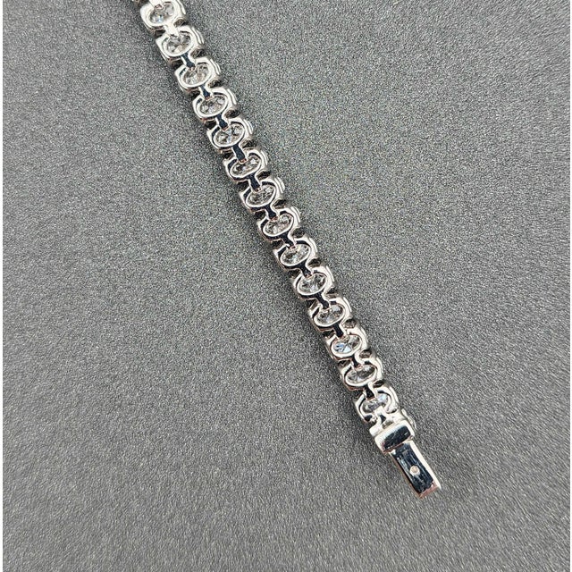 12.15 Ct Oval Cut Diamond Tennis Bracelet For Sale In Chicago - Image 6 of 8