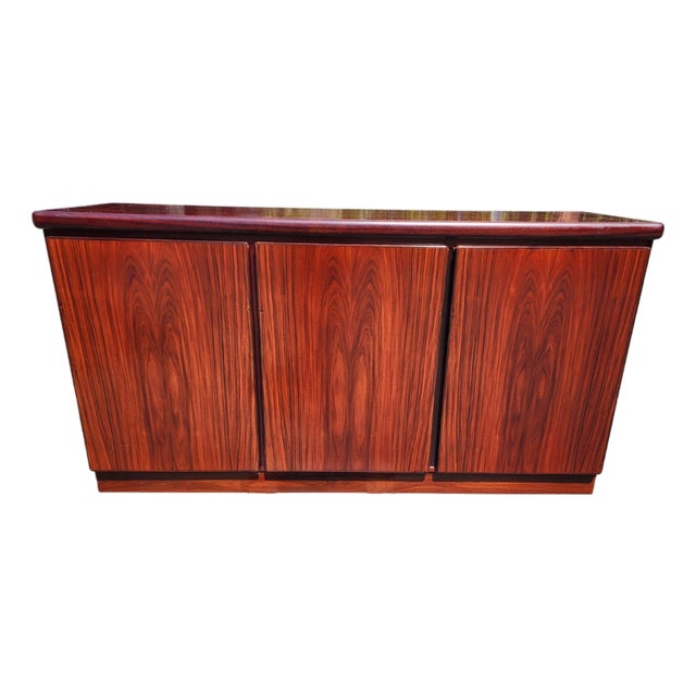 Stunning Vintage Skovby Mid-Century Modern Rosewood Credenza | Danish Modern 3-Door Buffet | Sleek Storage Cabinet For Sale