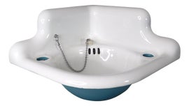 Example of Bathroom Sinks