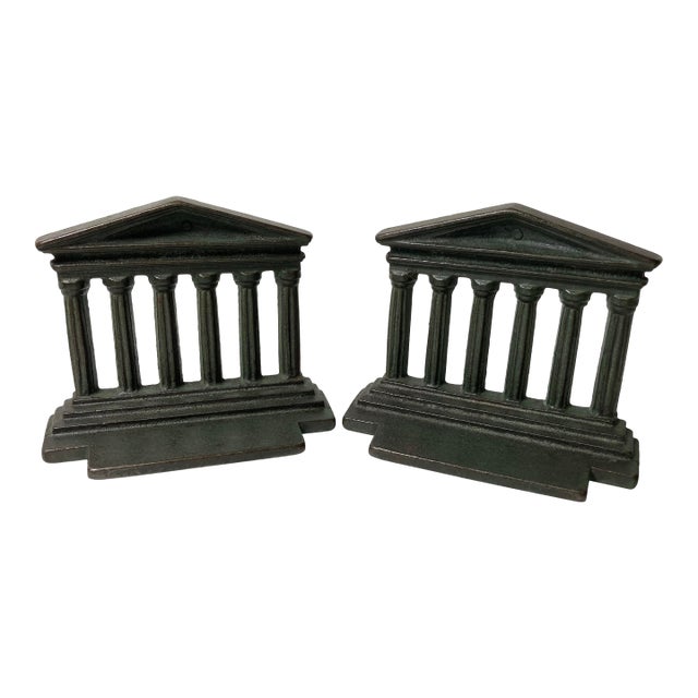 Vintage Solid Cast Iron Parthenon Greek Roman Temple Column Bookends With Faux Green Patina For Sale