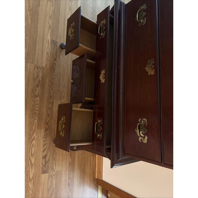 Late 20th Century Colonial Furniture Solid Cherry Queen Anne Highboy Shell Carving Made in Usa For Sale In Baltimore - Image 6 of 6