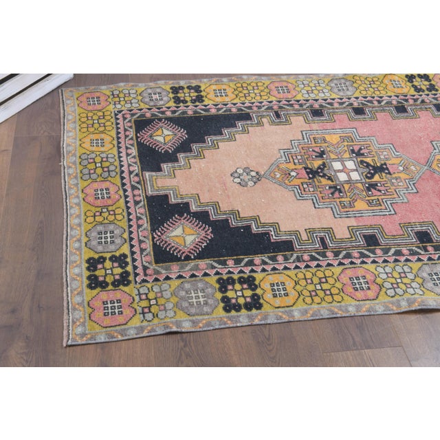 1970s Turkish Oushak Handmade Wool Cotton Pink Area Rug For Sale - Image 6 of 10