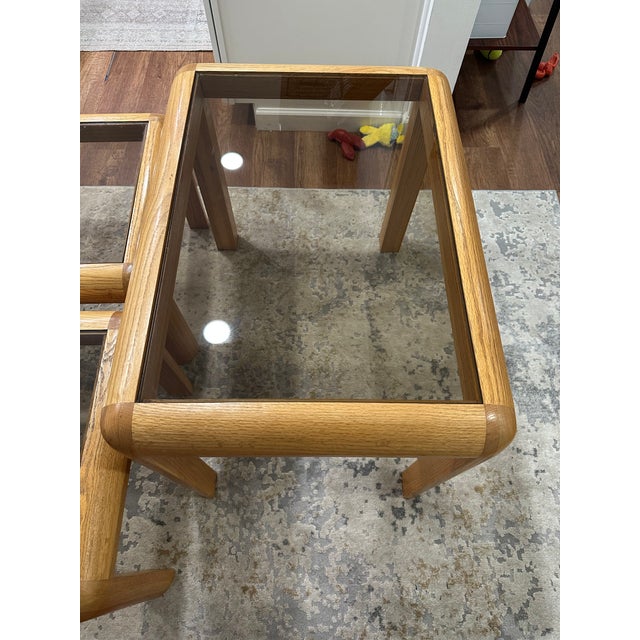 Mid-Century Modern Danish Modern Trioh Møbler Style Solid Oak Side Tables (3) With Rounded Edges & Glass Top For Sale - Image 3 of 5