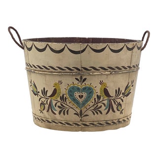 Pennsylvania Dutch Wood Basket With Rope Handles, Distelfink Motif For Sale