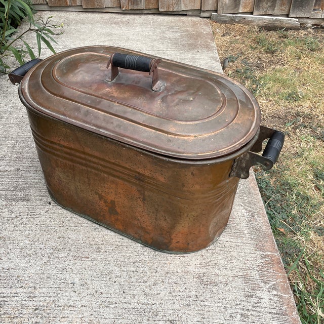 Antique Copper Lidded Wash Tub For Sale In Dallas - Image 6 of 7