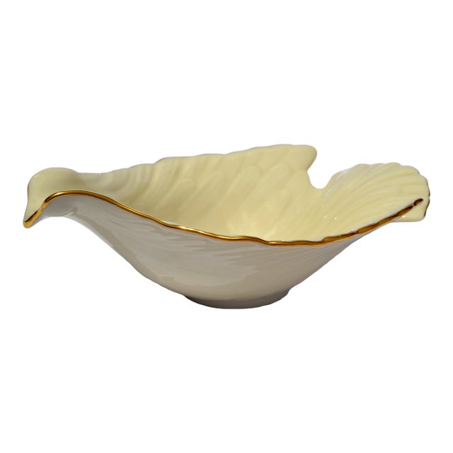 1980s Lenox Dove Collection Open Candy Dish Fine Bone Ceramic Porcelain Gold Trim For Sale