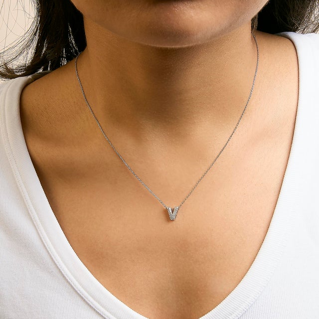 10K White Gold Diamond Accent "V" Initial Bubble Pendant Necklace For Sale - Image 4 of 5