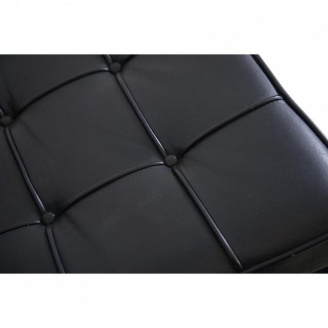 Barcelona Chair in Black Leather by Ludwig Mies van der Rohe, 2010s For Sale - Image 5 of 18