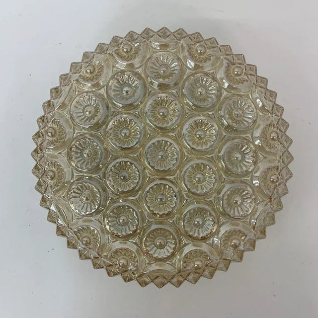Dimensions: 24cm Diameter, 10.5cm H Period: 1970's Condition: Good Period: 1970's Material: Glass, metal. Up to 250V...