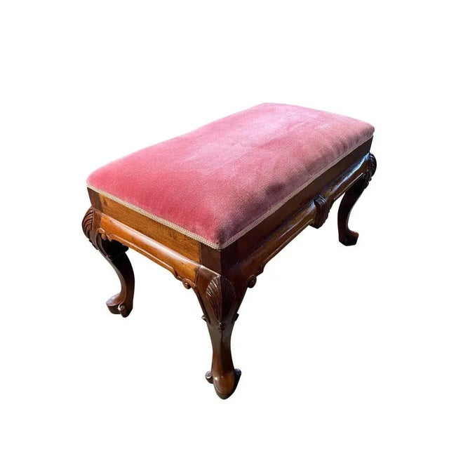 Queen Ann Powered Pink Stool, 20th Century For Sale - Image 12 of 13